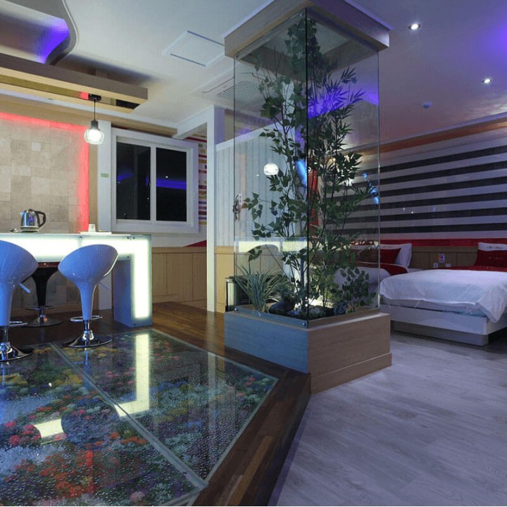 &Ouml;zel Havuzlu Premium Bungalov